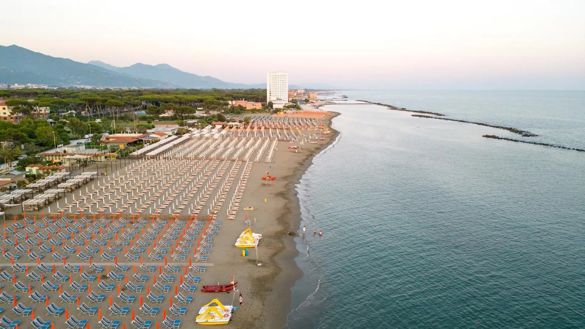 Campsite Camping Apuano Marina di Massa
